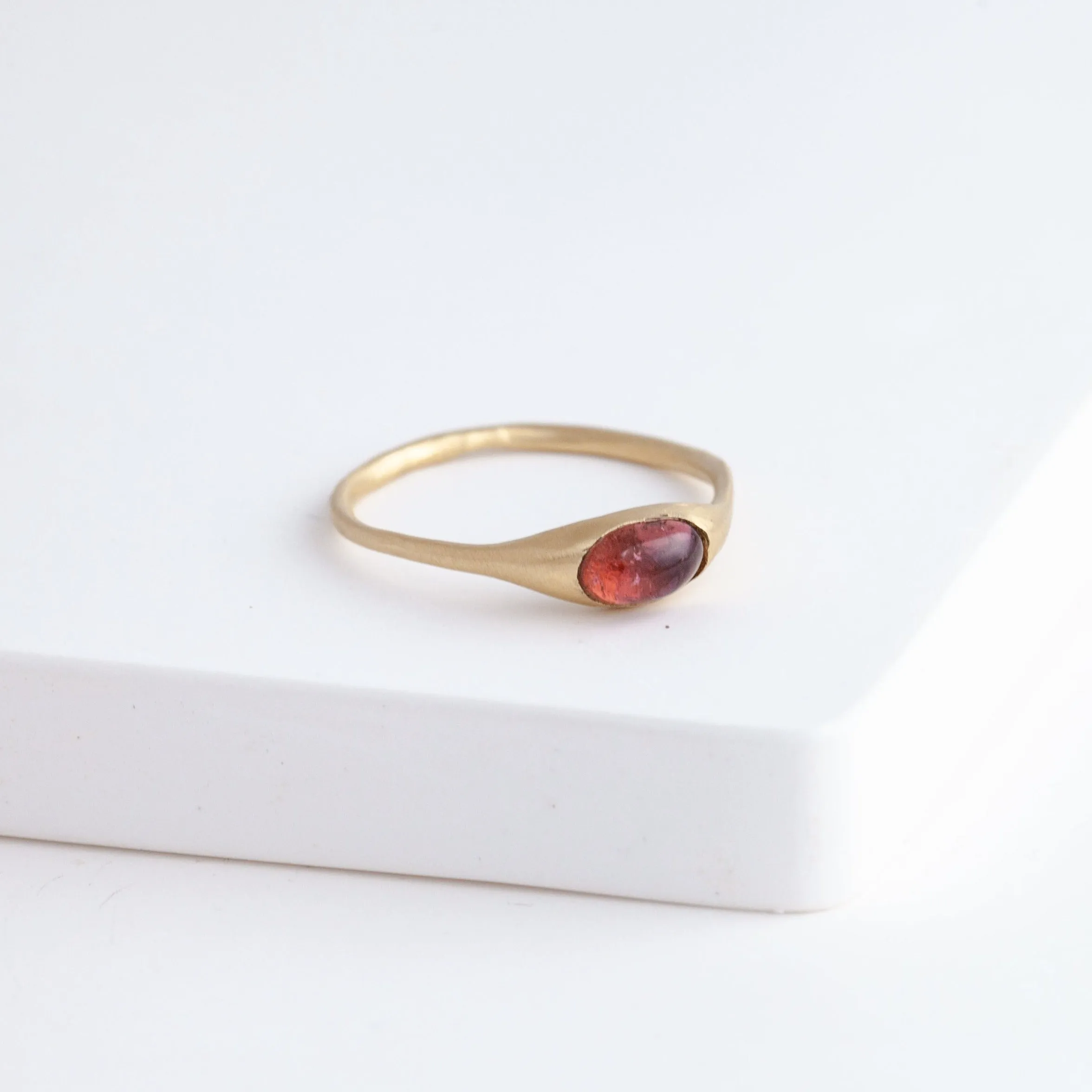 Yui pink tourmaline ring