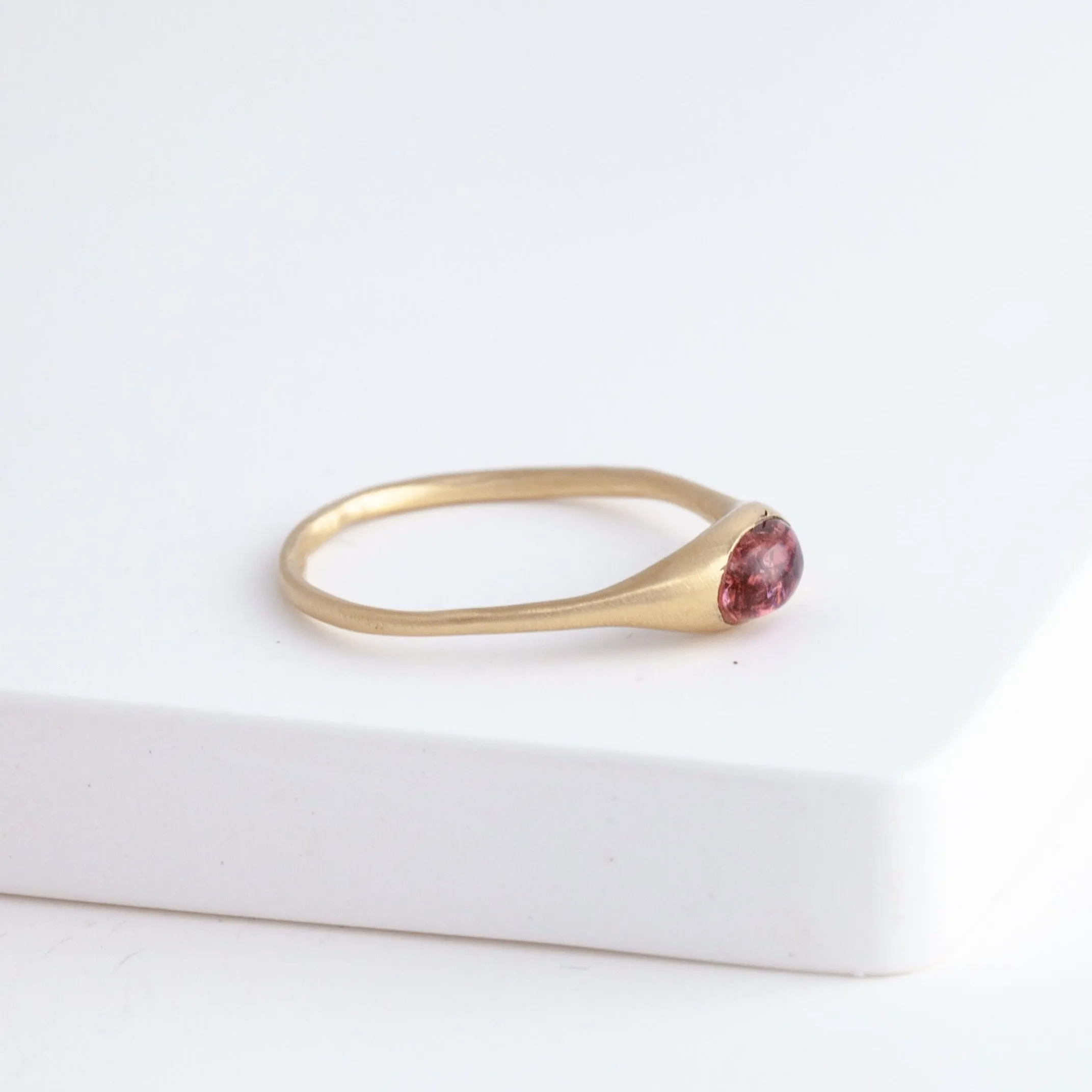 Yui pink tourmaline ring